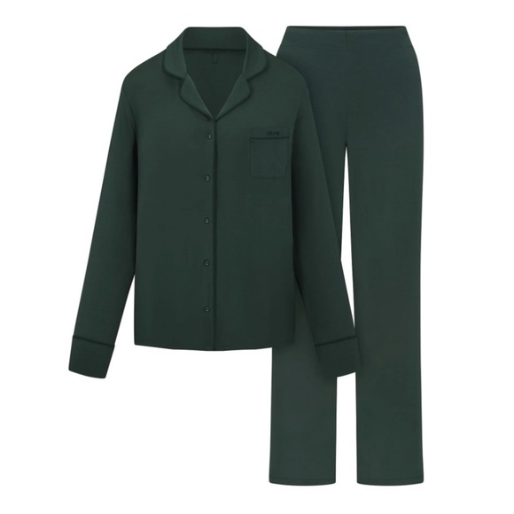 SKIMS Other - SKIMS sleep long sleeve pajamas